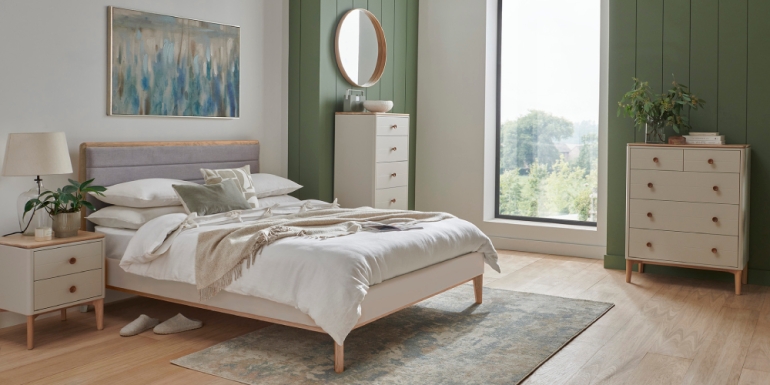 Mendham Bedroom Collection